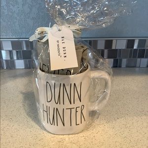 Rae Dunn Dunn Hunter mug with dish cloth